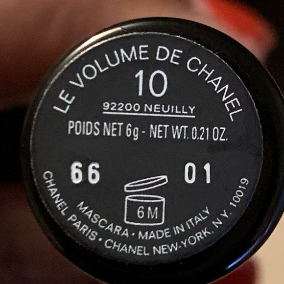 🚫SOLD🚫CHANEL Base and Volume Mascara Bundle🔥 - Picture 6 of 9